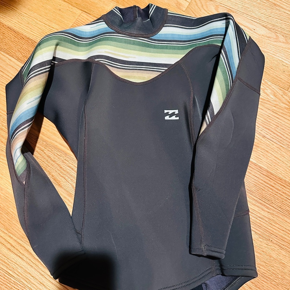 Billabong Black and Striped Wetsuit Top